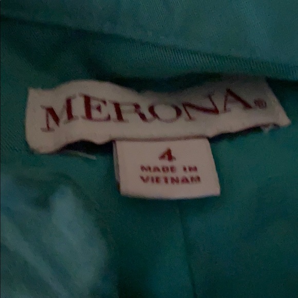 Green dress Sz4 - Picture 2 of 2